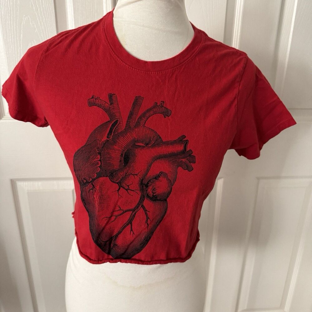 Red Anatomical Heart Graphic Crop Top Jr Womens Small Alt Goth Punk Emo Baby Tee